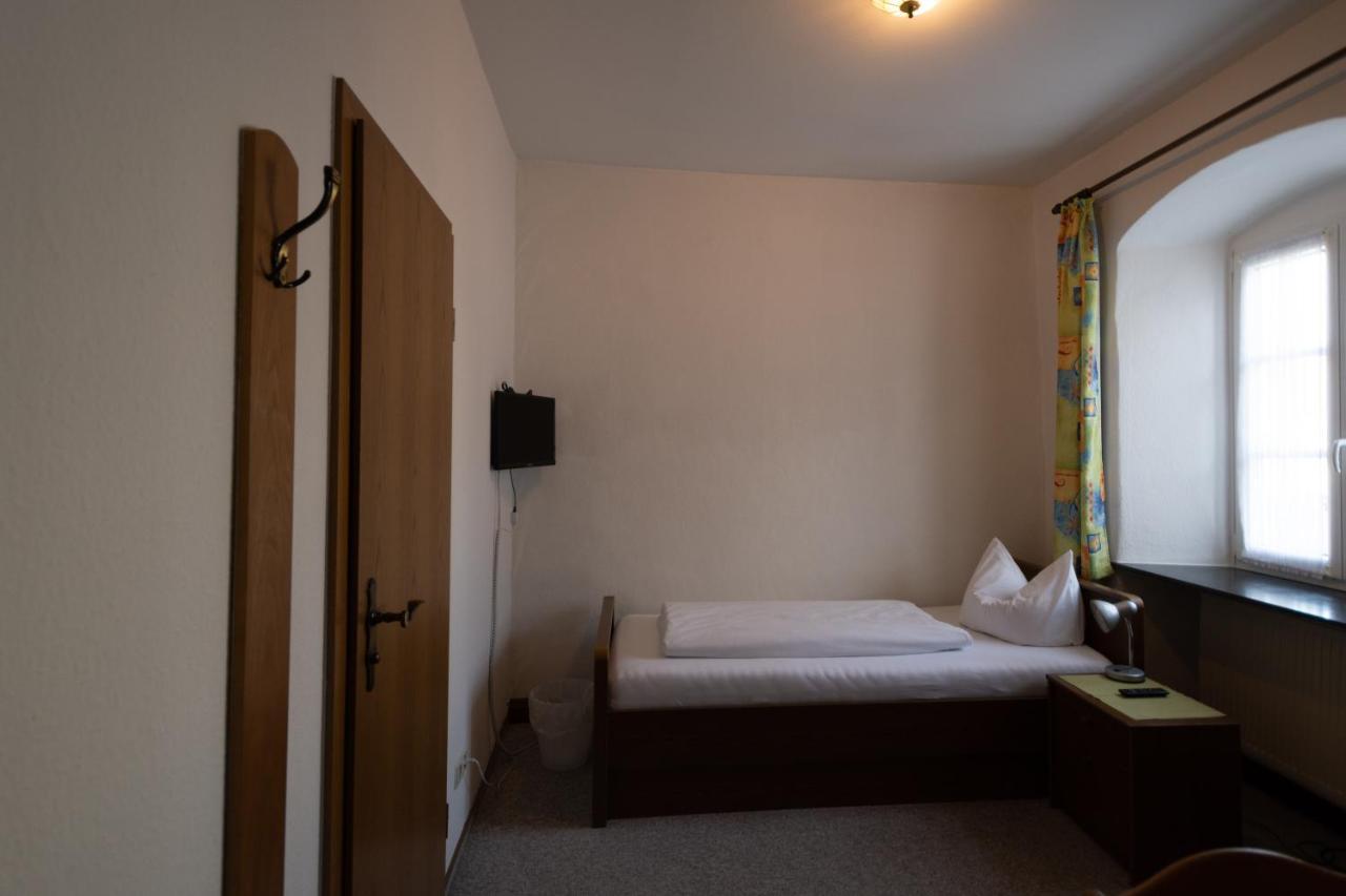 Bistro-Pension Vis-A-Vis Vohburg an der Donau Ngoại thất bức ảnh